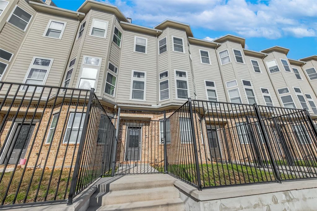 2020 Mcgowen Street O, Houston, TX 77004