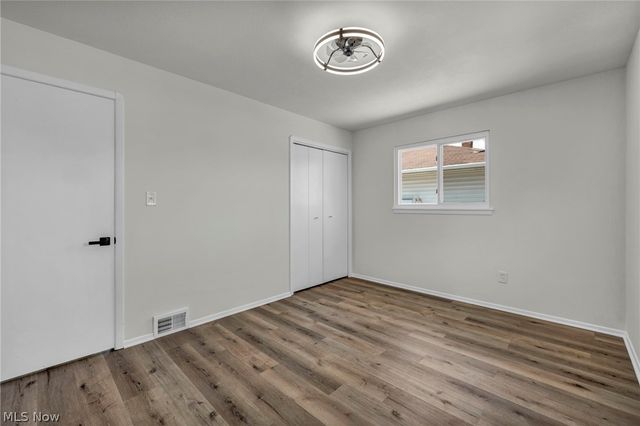 15424 Holland Road, Brook Park, OH 44142