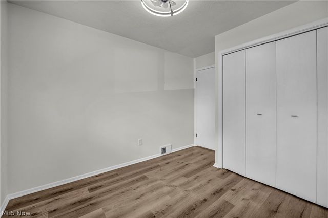 15424 Holland Road, Brook Park, OH 44142