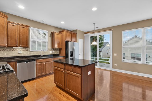 13414 Meadowlark Lane, Huntley, IL 60142