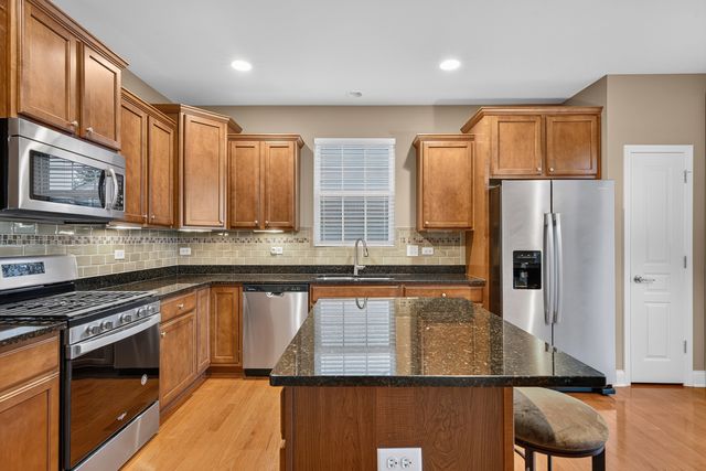 13414 Meadowlark Lane, Huntley, IL 60142