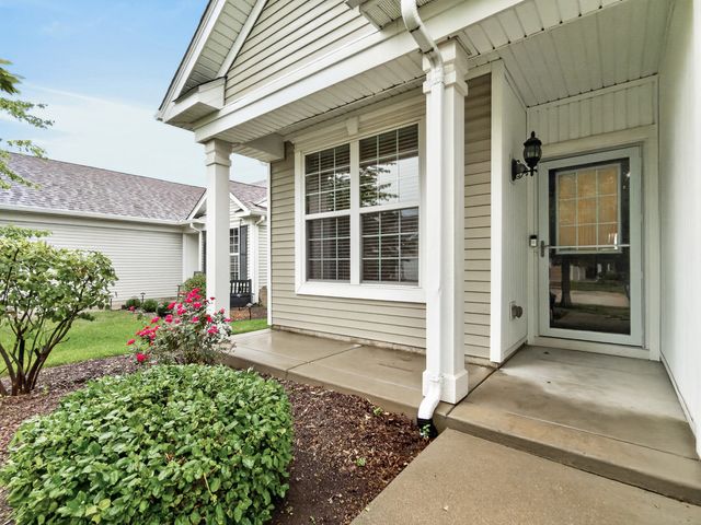 13414 Meadowlark Lane, Huntley, IL 60142