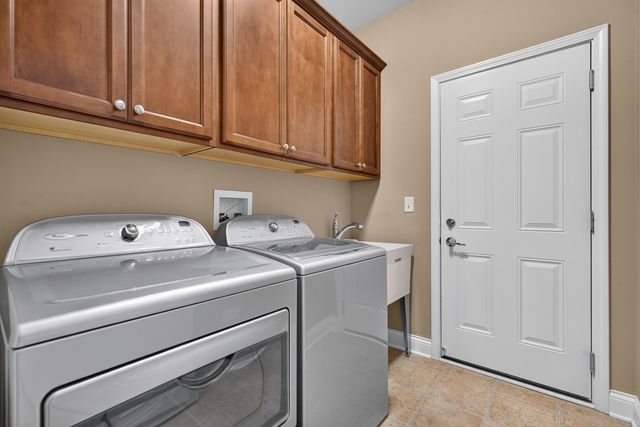 13414 Meadowlark Lane, Huntley, IL 60142
