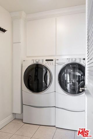 10617 Eastborne Avenue PH1, Los Angeles, CA 90024