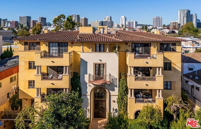 10617 Eastborne Avenue PH1, Los Angeles, CA 90024