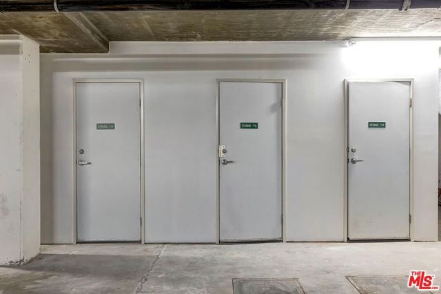 10617 Eastborne Avenue PH1, Los Angeles, CA 90024