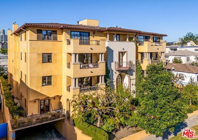 10617 Eastborne Avenue PH1, Los Angeles, CA 90024