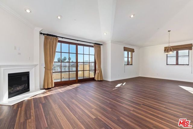 10617 Eastborne Avenue PH1, Los Angeles, CA 90024