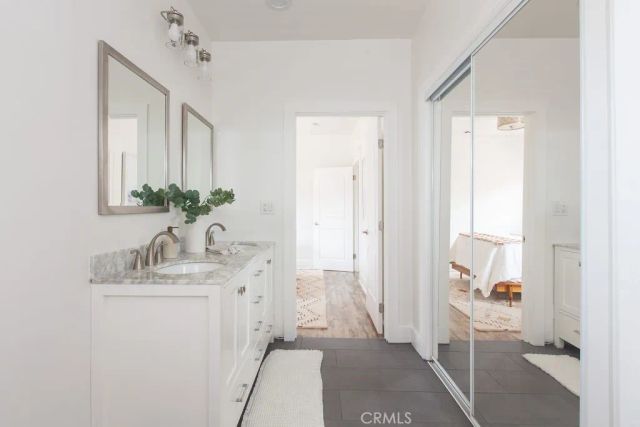 3429 2nd Avenue, Los Angeles, CA 90018
