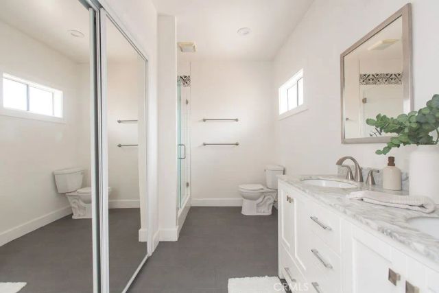 3429 2nd Avenue, Los Angeles, CA 90018