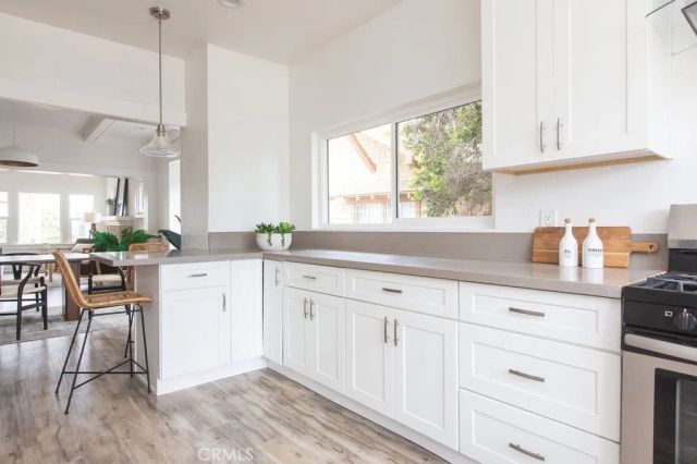 3429 2nd Avenue, Los Angeles, CA 90018