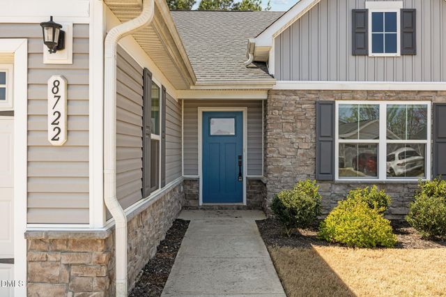 8722 Kenridge Lane, Fuquay Varina, NC 27526