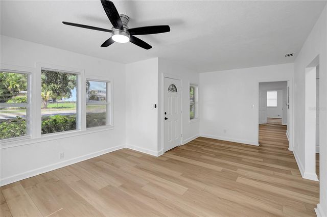 4355 58TH AVENUE N, St Petersburg, FL 33714