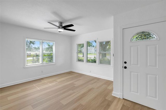 4355 58TH AVENUE N, St Petersburg, FL 33714