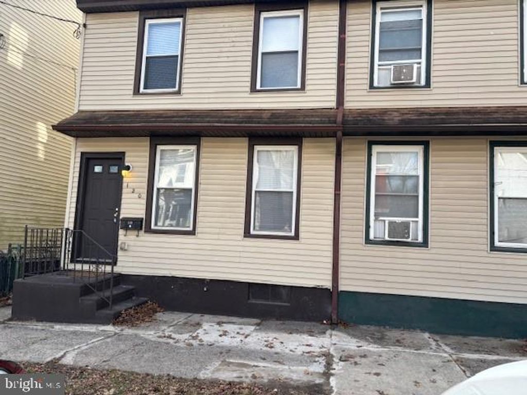 120 MOUNT HOLLY AVE, Mount Holly, NJ 08060