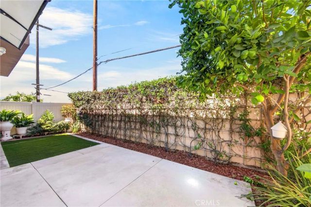 1669 Orchid Way, Gardena, CA 90248