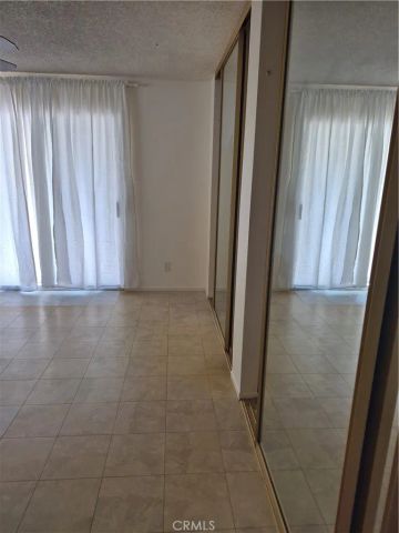 1925 Silver Oak Way, Hemet, CA 92545