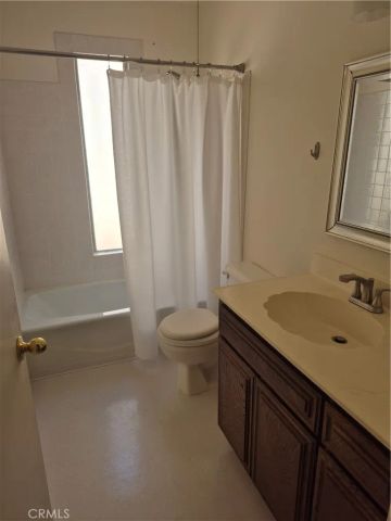 1925 Silver Oak Way, Hemet, CA 92545