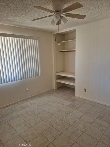 1925 Silver Oak Way, Hemet, CA 92545