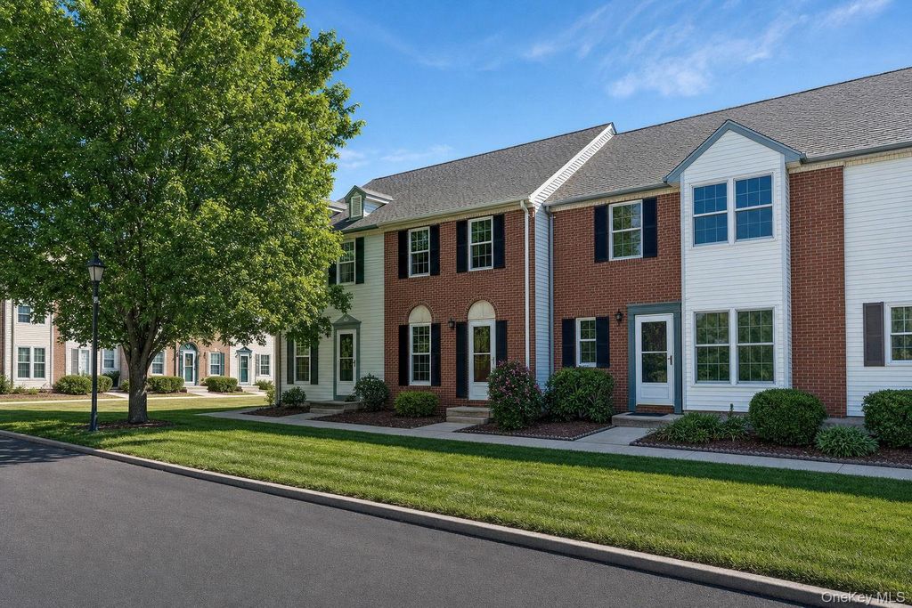 49 Matthews Lane, Washingtonville, NY 10992 — photo 3