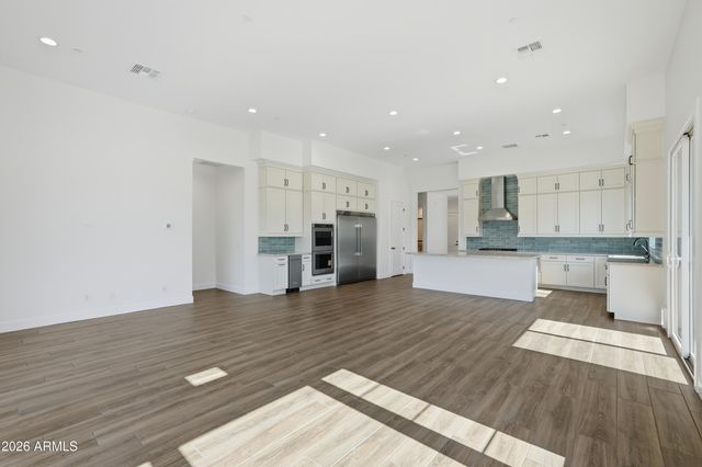 3298 S QUINN Avenue, Gilbert, AZ 85297