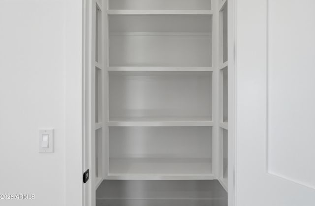 3298 S QUINN Avenue, Gilbert, AZ 85297