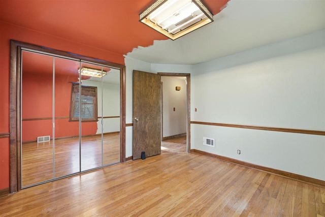 204 E 3RD STREET, Kimberly, WI 54136