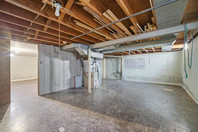 204 E 3RD STREET, Kimberly, WI 54136