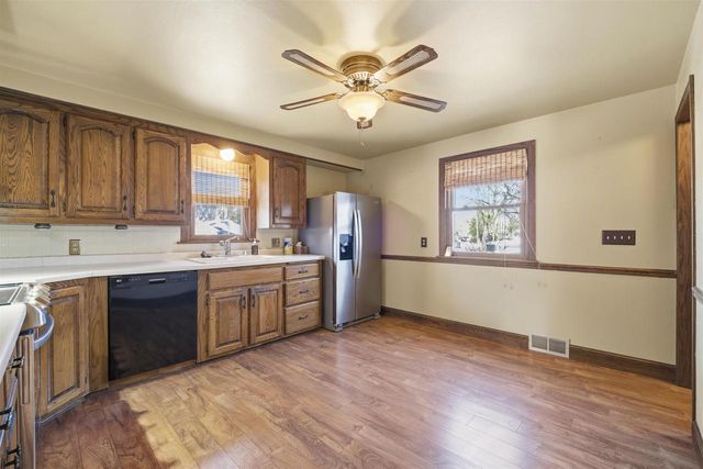 204 E 3RD STREET, Kimberly, WI 54136