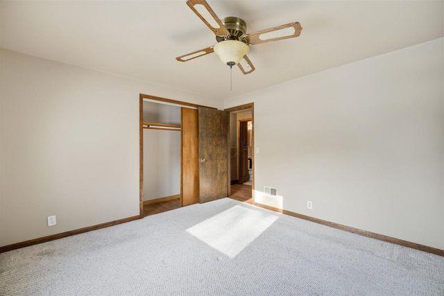 204 E 3RD STREET, Kimberly, WI 54136