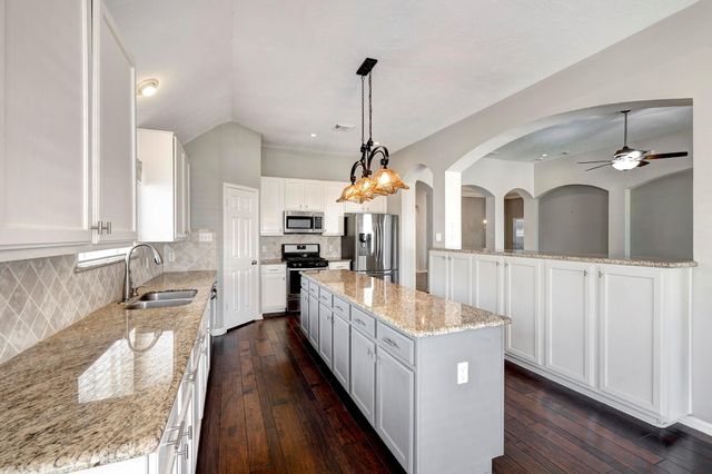 1507 Hidden Terrace Drive, Sugar Land, TX 77479