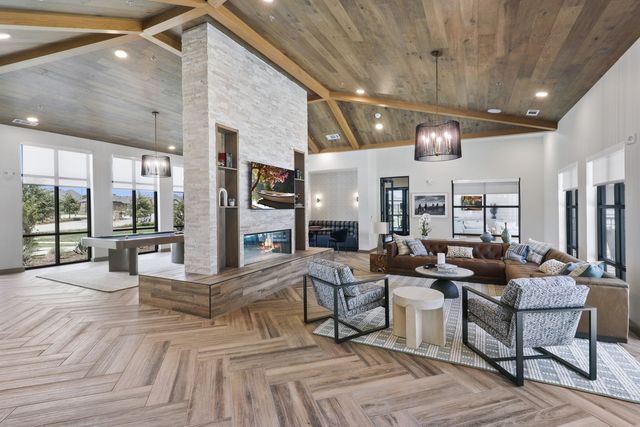 9301 Brewer Boulevard 7202, Fort Worth, TX 76123