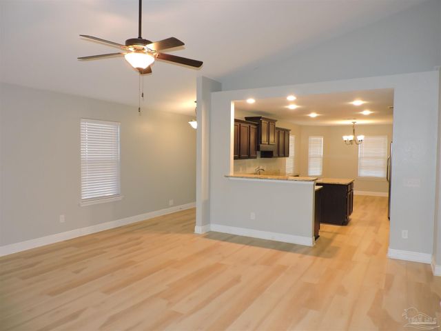 644 Edith Ln, Pensacola, FL 32534