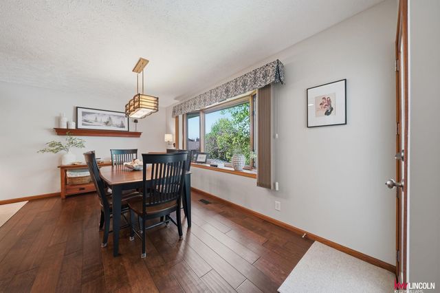 7656 Baldwin Avenue, Lincoln, NE 68507