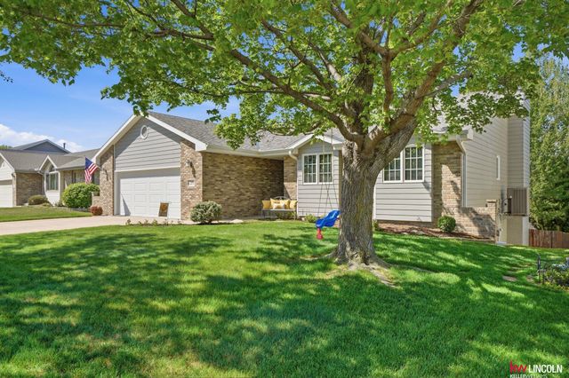 7656 Baldwin Avenue, Lincoln, NE 68507