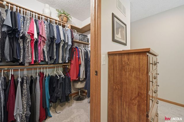 7656 Baldwin Avenue, Lincoln, NE 68507