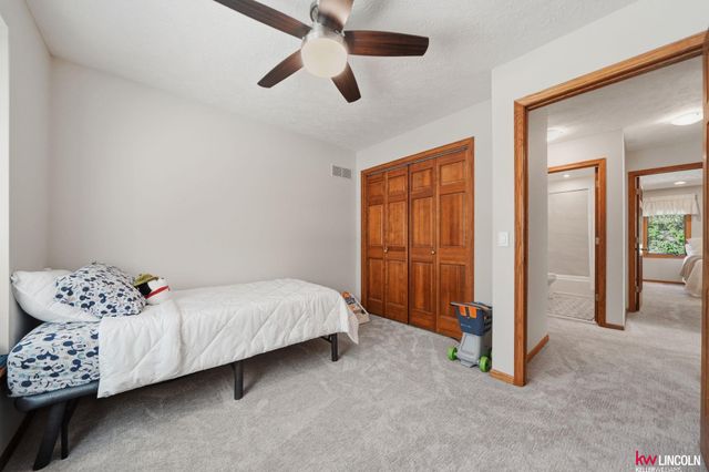 7656 Baldwin Avenue, Lincoln, NE 68507