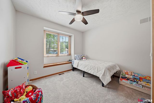 7656 Baldwin Avenue, Lincoln, NE 68507
