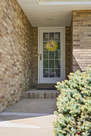 7656 Baldwin Avenue, Lincoln, NE 68507