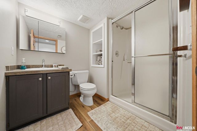 7656 Baldwin Avenue, Lincoln, NE 68507