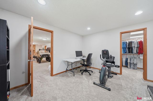 7656 Baldwin Avenue, Lincoln, NE 68507