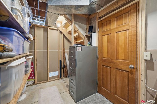 7656 Baldwin Avenue, Lincoln, NE 68507