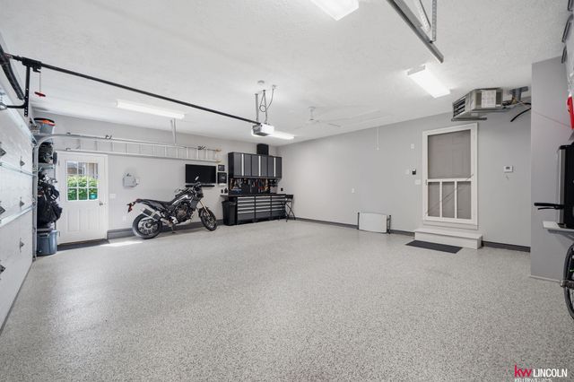 7656 Baldwin Avenue, Lincoln, NE 68507