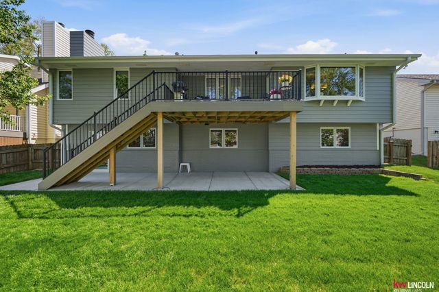 7656 Baldwin Avenue, Lincoln, NE 68507