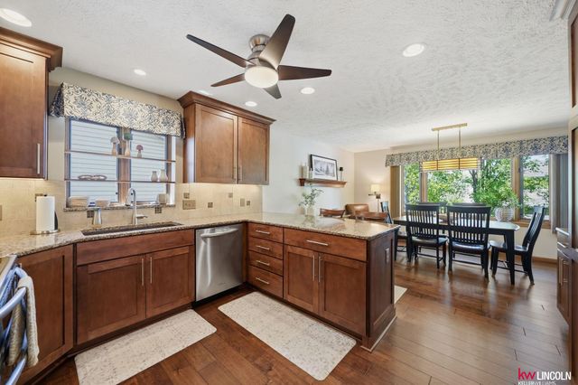 7656 Baldwin Avenue, Lincoln, NE 68507