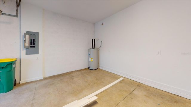 7773 LAKES EDGE LANE, Port Charlotte, FL 33981