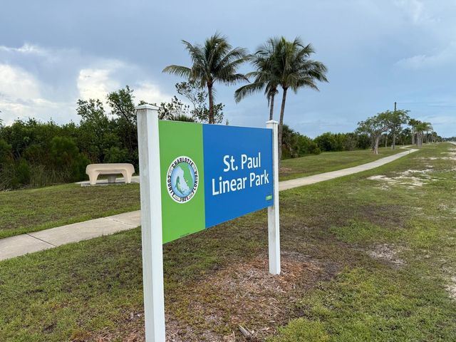 7773 LAKES EDGE LANE, Port Charlotte, FL 33981