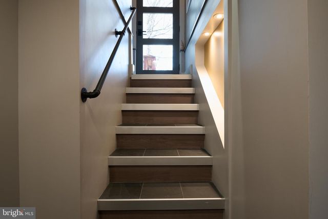 220 SHADY DR, State College, PA 16801