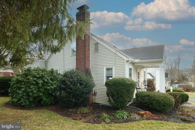 220 SHADY DR, State College, PA 16801
