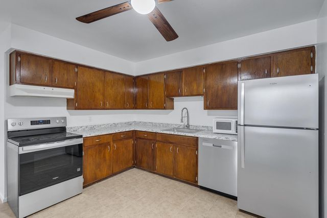 2106 S Granada Drive Apt 3, Tempe, AZ 85282